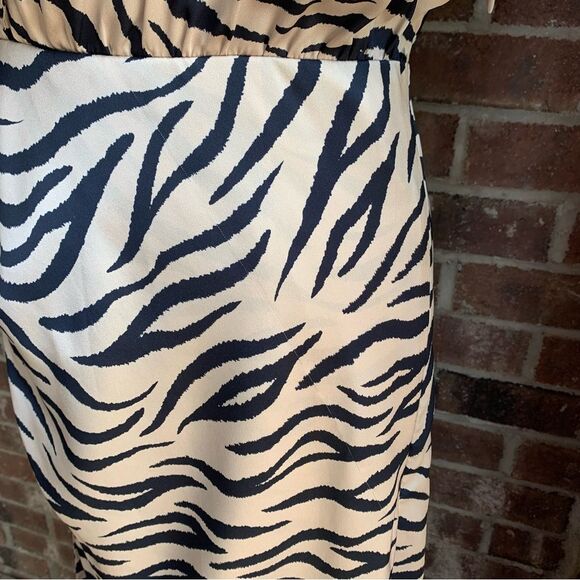 Sally LaPointe Dress 6 - Picture 7 of 13